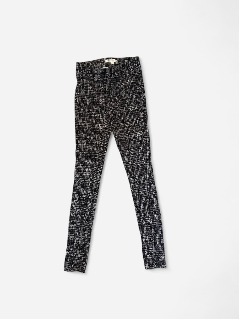 love, Fire Black & White Skinny Knit Leggings